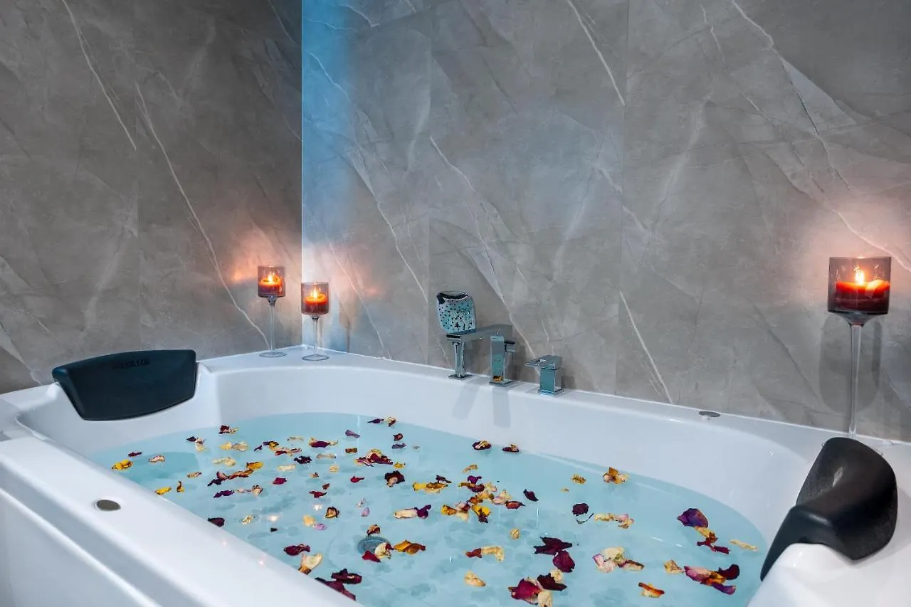 Apart Hotel Colibri Almati