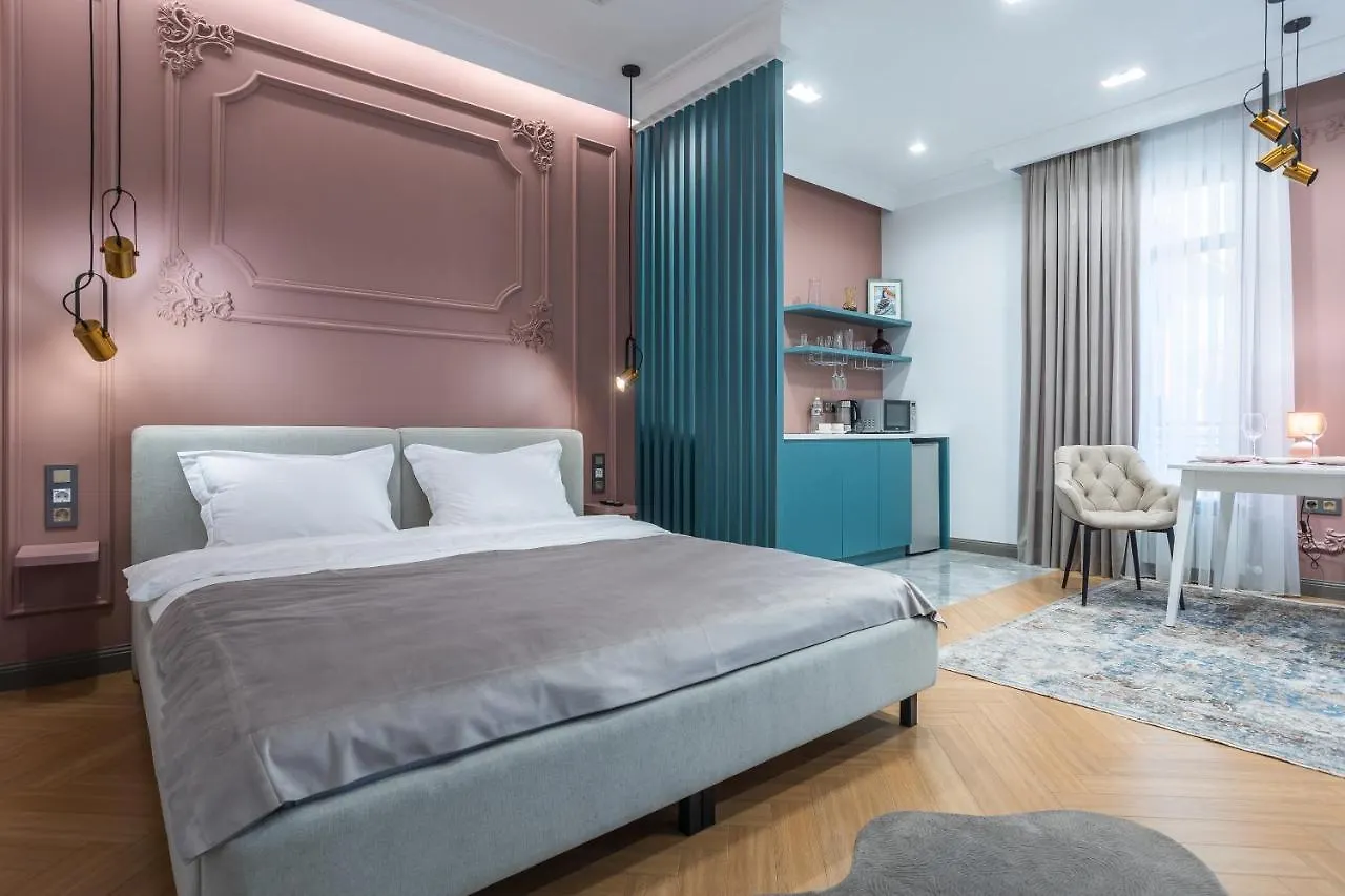 Apart Hotel Colibri Almati