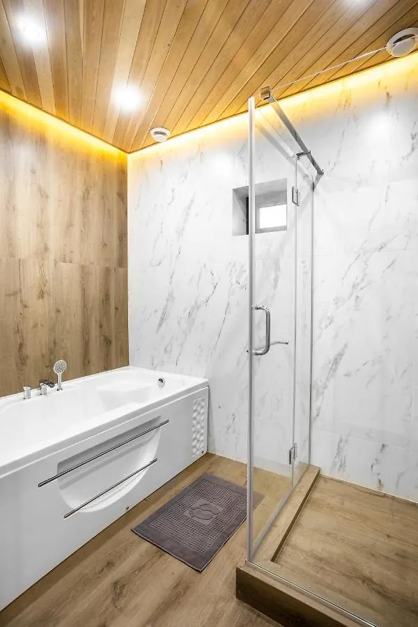 Apart Hotel Colibri Almati