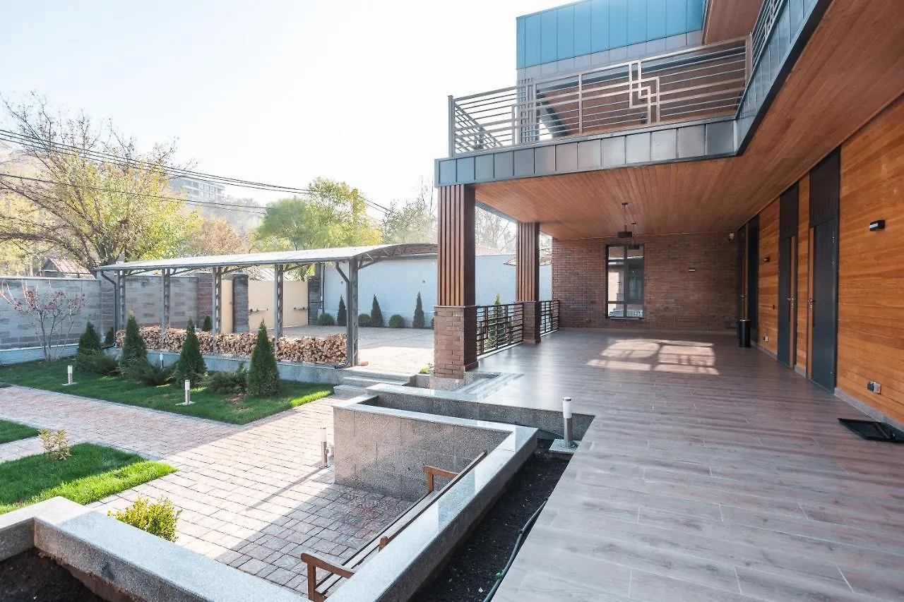 Apart Hotel Colibri Almati