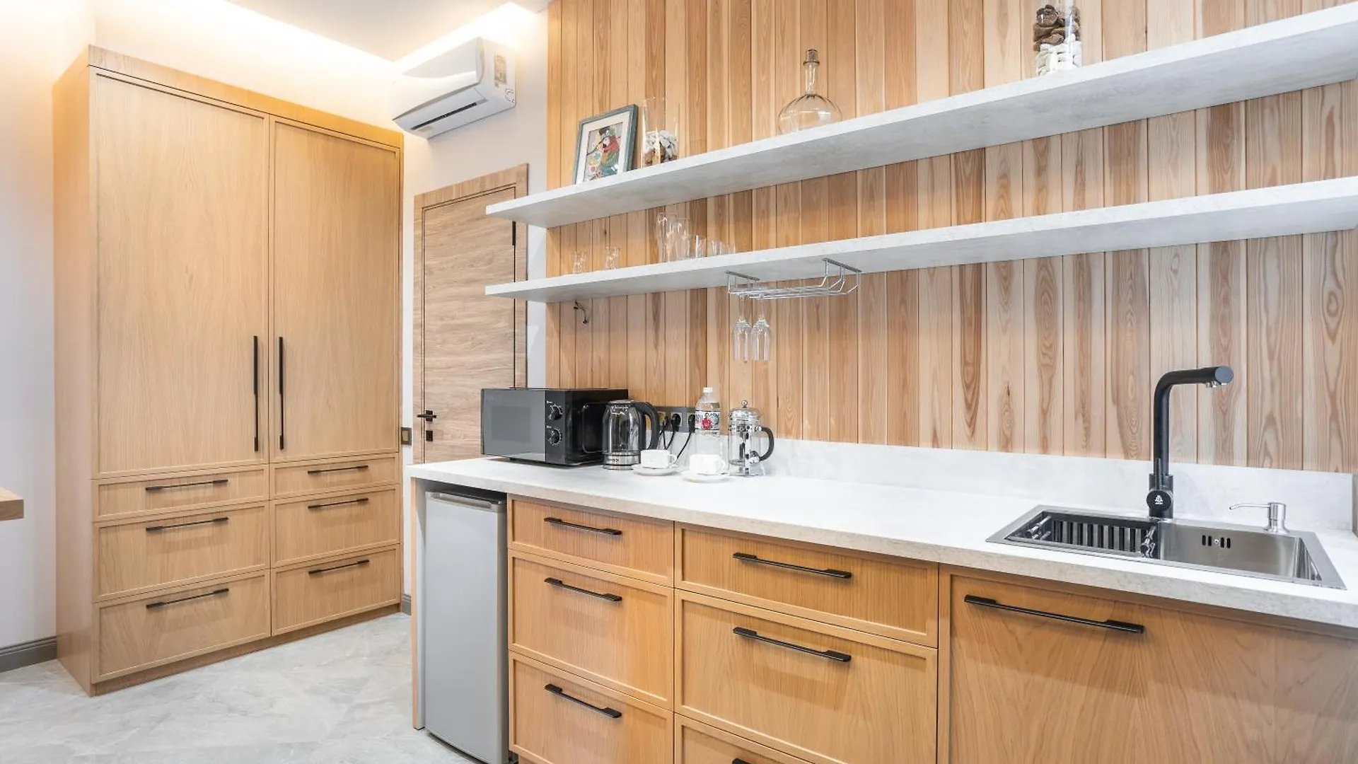 Apart Hotel Colibri Almaty